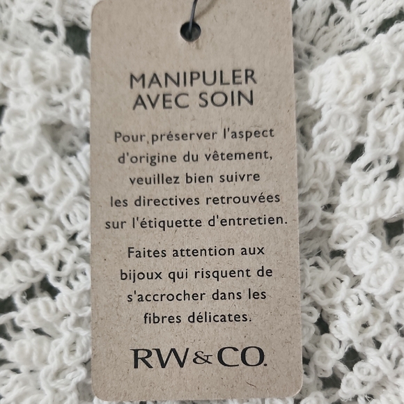 RW&CO. White Crochet Puff-Sleeve Top - Picture 4 of 6